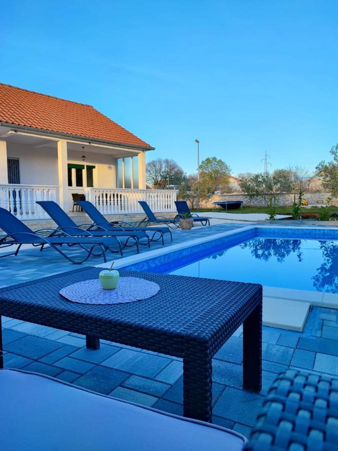 Mediterranean Olive Waterfallskrka-Croatia Villa Gulin Eksteriør bilde